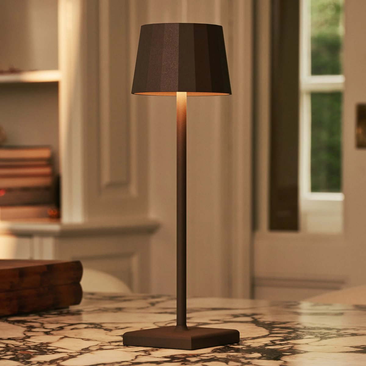 Kabellose Tischlampe Wouter in Mokkabraun
