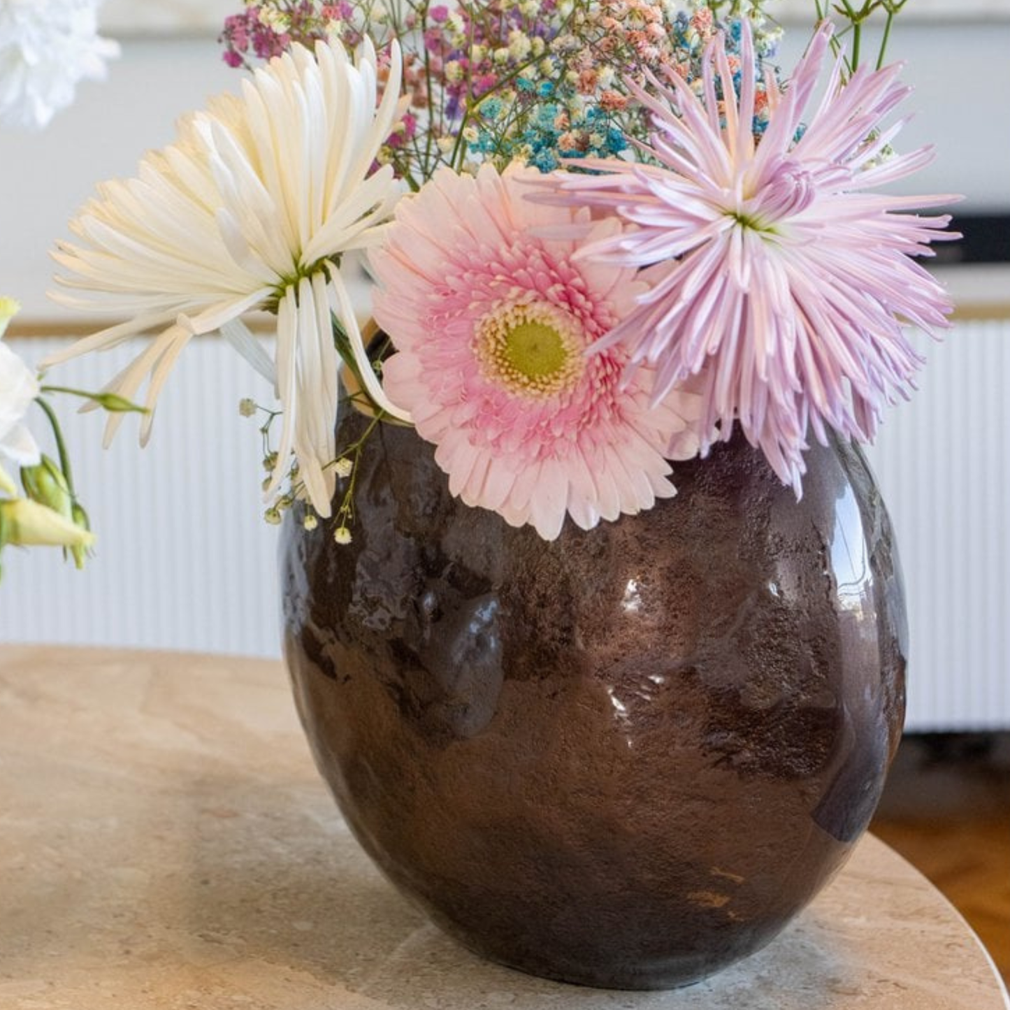 Ovale Vase Braun aus Aluminium