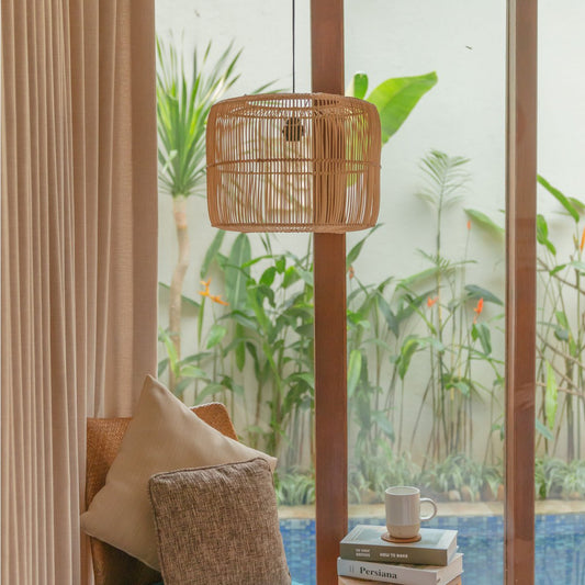 Detail Flechtstruktur Rattan Lampenschirm Liku für zeitlose Wohnräume