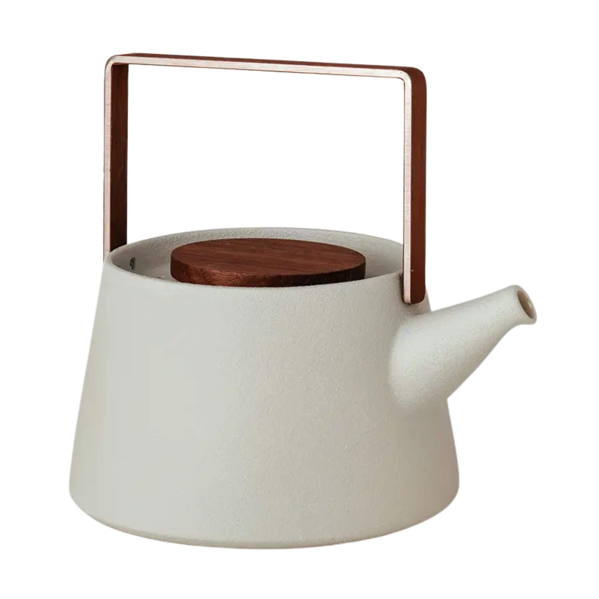 Teekanne aus Keramik