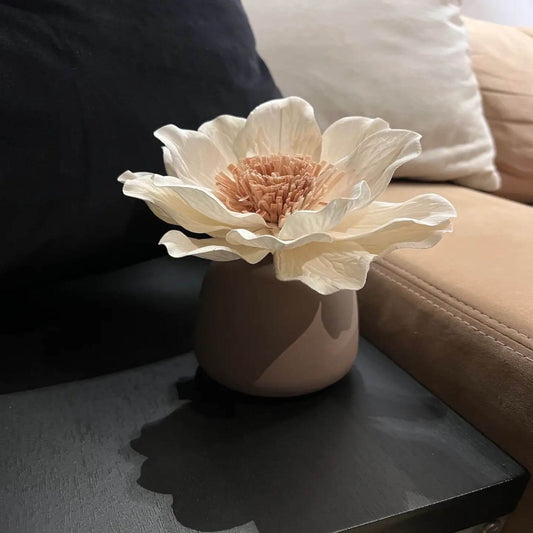 Vase mit Blume - Duftdiffusor aus Keramik LIPSI- CHOCO