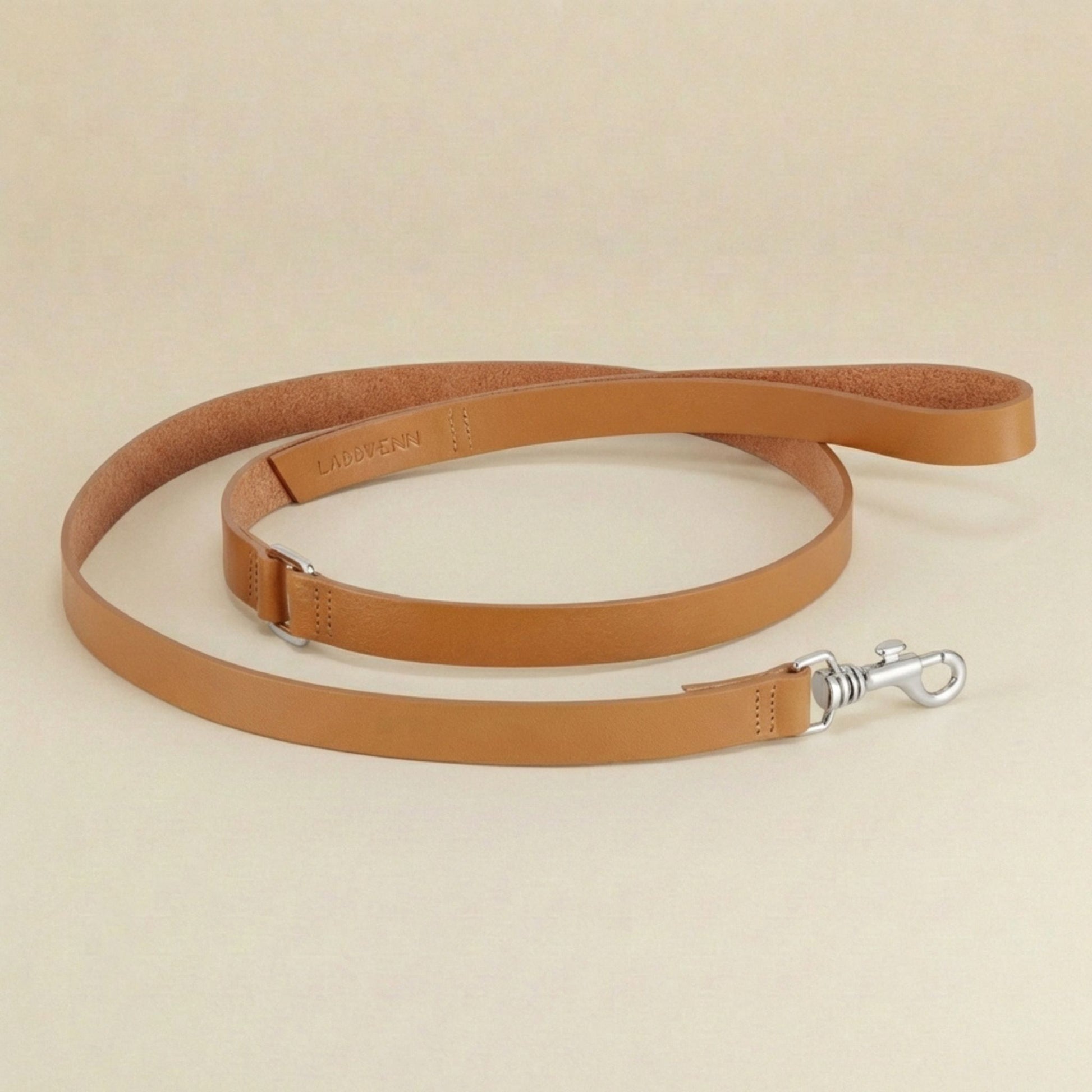 Hundeleine aus Leder in Camel, langlebige Premium Lederleine für Hunde