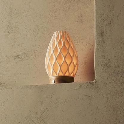 Vela kabellose Tischlampe aus Holz & Porzellan