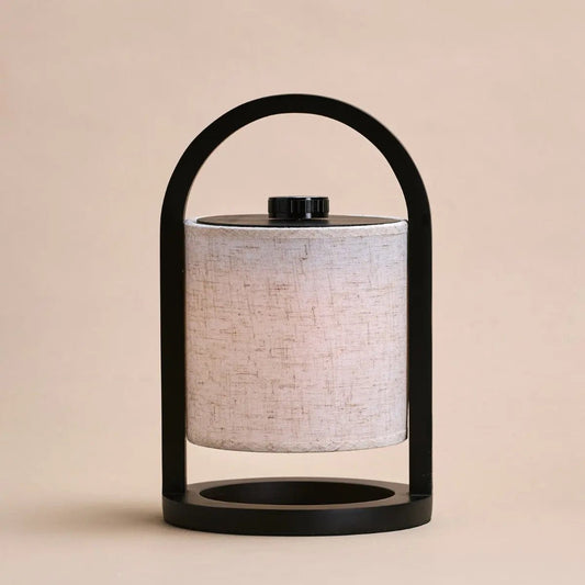 River kabellose Holz-Tischlampe in Schwarz