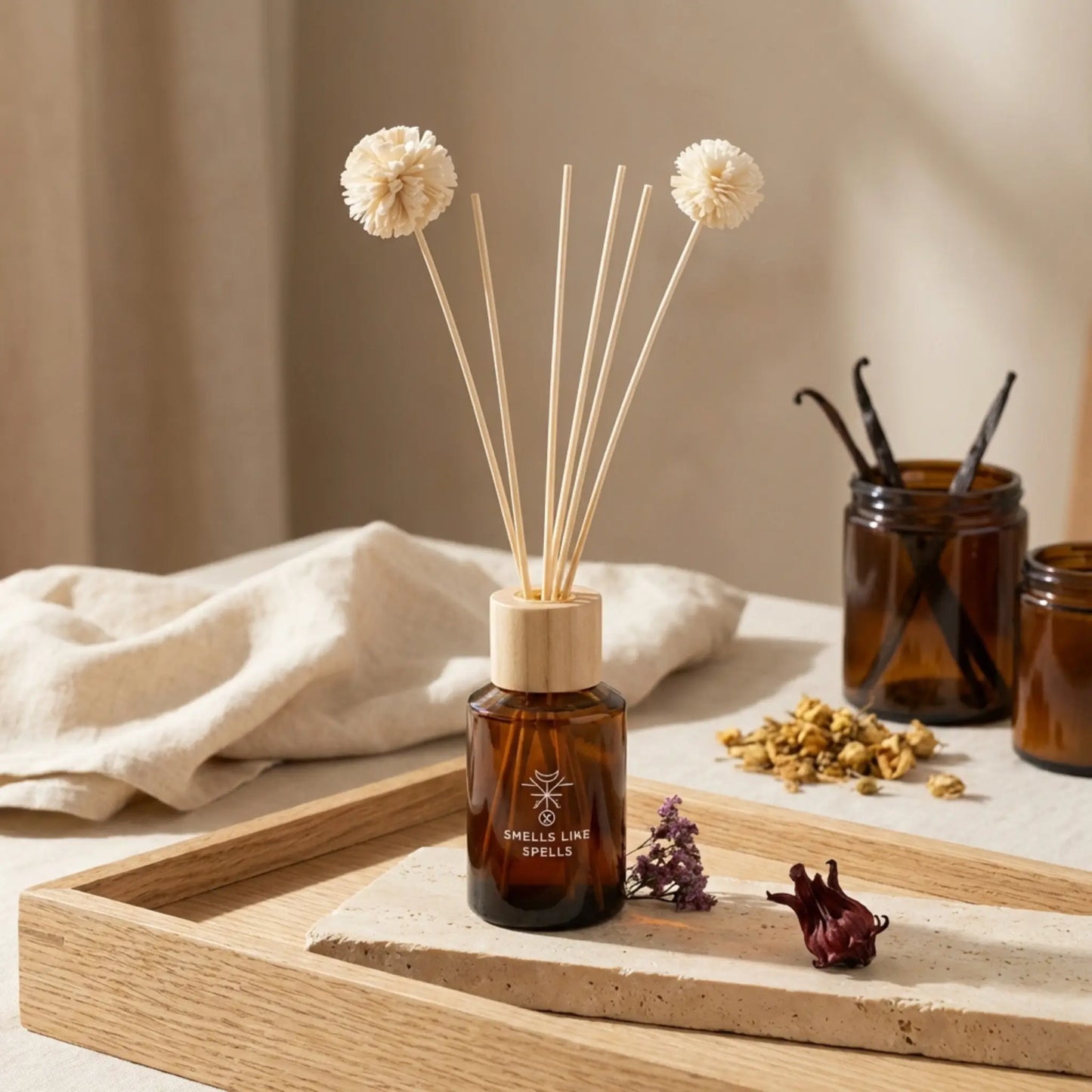 Raumparfüm Thor mit Duftstäbchen und Hibiskus